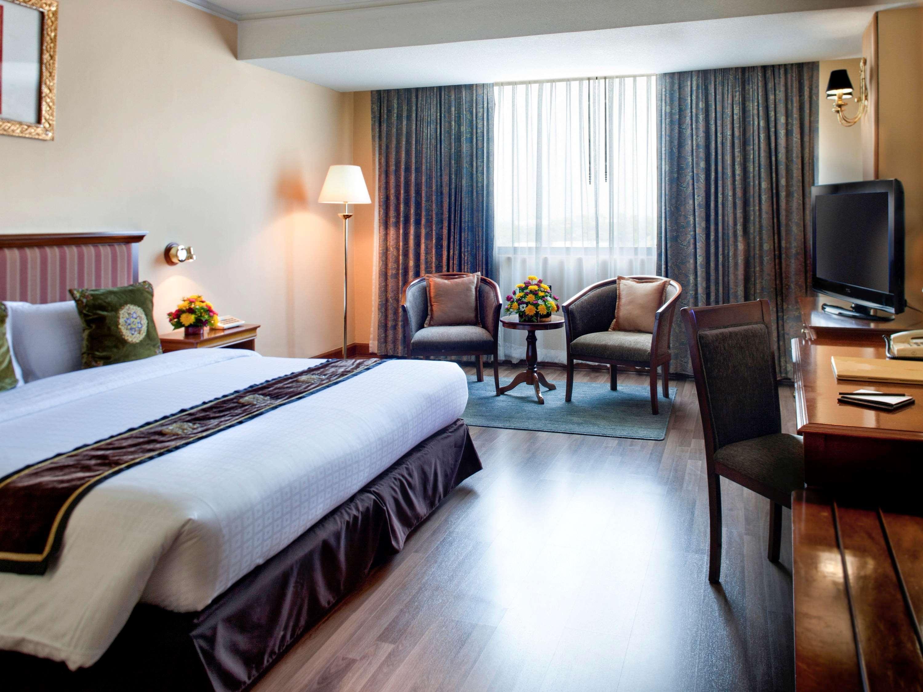 Mercure Mandalay Hill Resort Εξωτερικό φωτογραφία