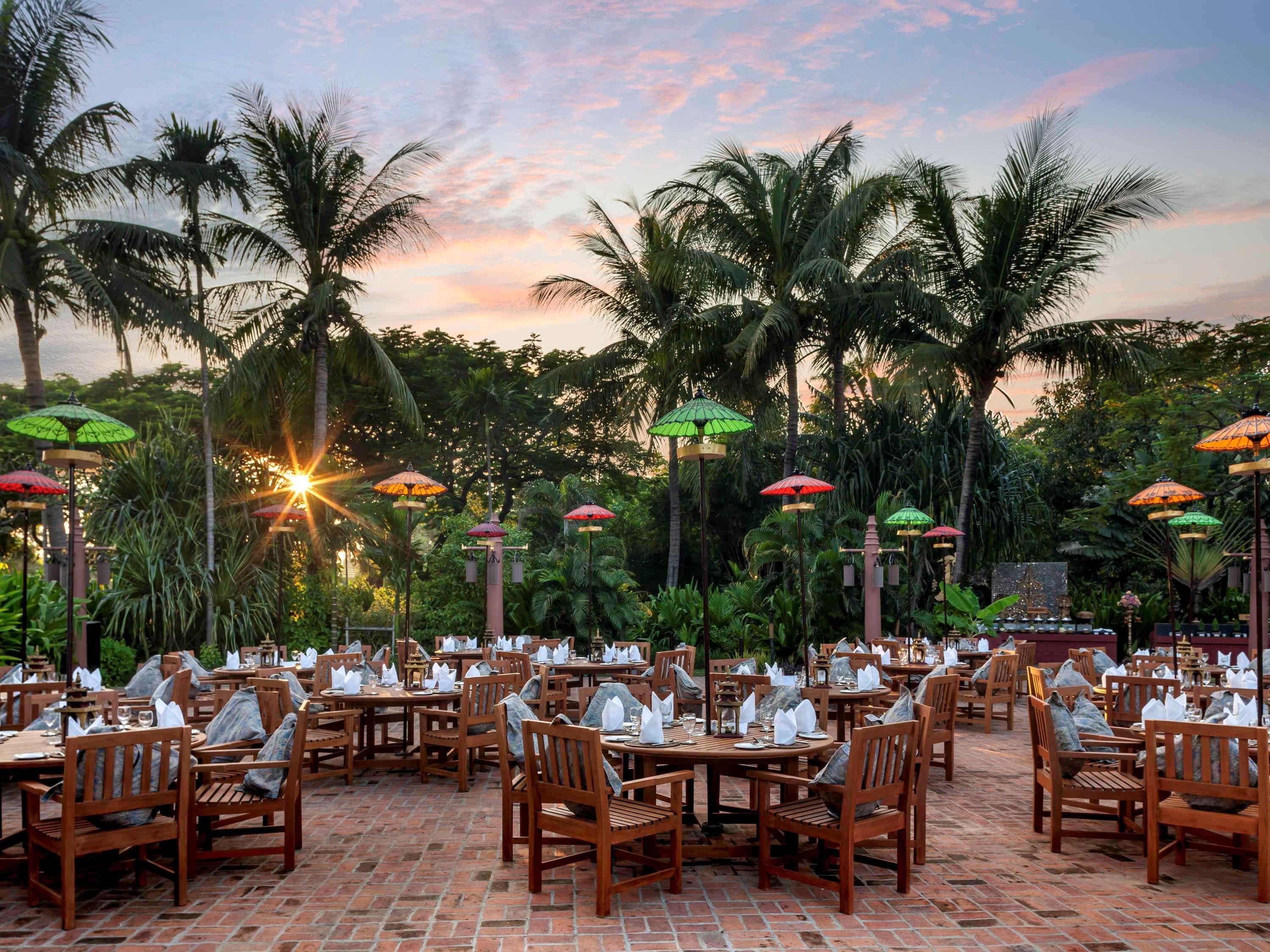 Mercure Mandalay Hill Resort Εξωτερικό φωτογραφία